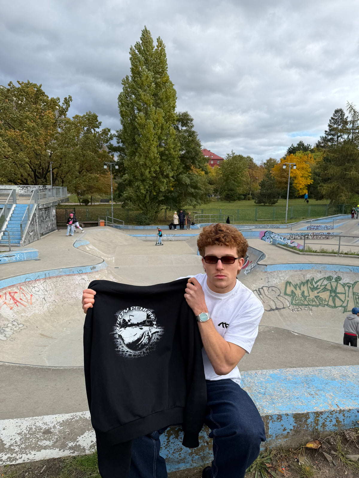 Local Park Hoodie Black